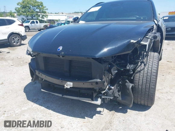 2019 Maserati Levante GranSport with VIN ZN661XUS8KX325449, listed as a IAAI auction lot 42392240 with 36,222 mi miles and . Bid and sale history available at DreamBid. Image 6.