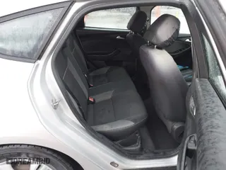 2014 Ford Focus SE with VIN 1FADP3K2XEL277506, listed as a IAAI auction lot 41900240 with 204,989 mi miles. Bid and sale history available at carsss.com. Image 8.