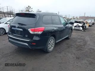 2013 Nissan Pathfinder SV with VIN 5N1AR2MM1DC674970, listed as a IAAI auction lot 42048731 with 97,520 mi miles. Bid and sale history available at carsss.com. Image 4.