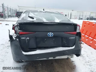 2019 Toyota Prius L Eco with VIN JTDKARFU9K3072837, listed as a IAAI auction lot 41303858 with 0 mi miles. Bid and sale history available at carsss.com. Image 17.
