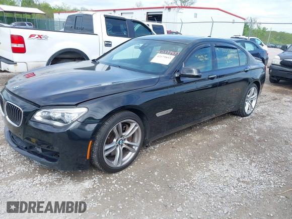 2013 BMW 7 Series 750Li z VIN WBAYE8C59DD133605, wystawiony jako IAAI lot #42179893 z przebiegiem 73 065 mil mil oraz . Historia ofert i sprzedaży dostępna na DreamBid. Obrazek 17.