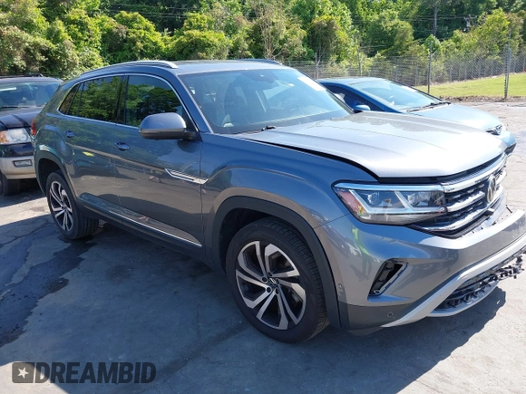 2020 Volkswagen Atlas SEL Premium z VIN 1V2NE2CA0LC224717, wystawiony jako IAAI lot #42151750 z przebiegiem 47 544 mil mil oraz . Historia ofert i sprzedaży dostępna na DreamBid. Obrazek 1.