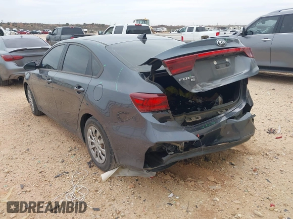2020 Kia Forte LXS with VIN 3KPF24AD2LE223116, listed as a IAAI auction lot 41794476 with 86,365 mi miles. Bid and sale history available at carsss.com. Image 3.