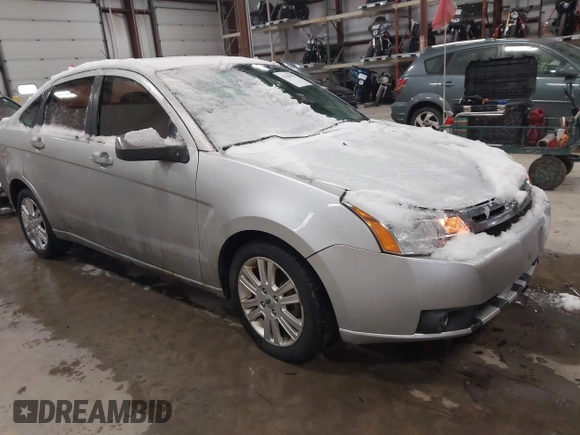 2010 Ford Focus SEL with VIN 1FAHP3HN8AW122237, listed as a IAAI auction lot 41203994 with 117,440 mi miles. Bid and sale history available at carsss.com. Image 1.