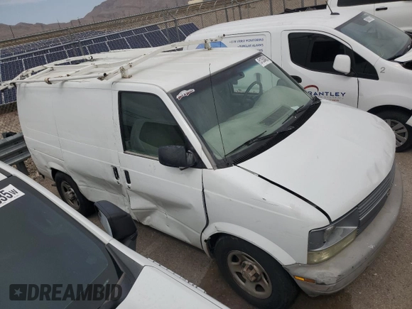 2005 Chevrolet Astro Cargo z VIN 1GCDM19X75B129778, wystawiony jako Copart lot #51354005 z przebiegiem 152 893 mil mil oraz Szkoda całkowita • Salvage title. Historia ofert i sprzedaży dostępna na DreamBid. Obrazek 4.