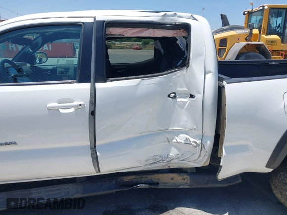 2021 Toyota Tacoma SR5 with VIN 3TMDZ5BN5MM118710, listed as a IAAI auction lot 42460278 with 60,310 mi miles and . Bid and sale history available at DreamBid. Image 18.