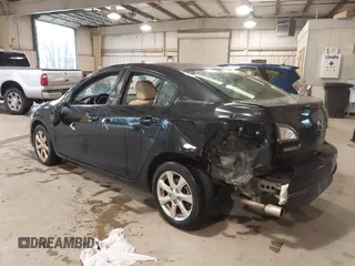 2010 Mazda Mazda3 i Touring with VIN JM1BL1SF3A1217495, listed as a IAAI auction lot 41054214 with 189,147 mi miles. Bid and sale history available at carsss.com. Image 3.