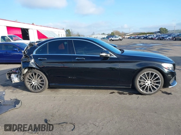 2015 Mercedes-Benz C-Class C 400 with VIN 55SWF6GB8FU009637, listed as a IAAI auction lot 41371322 with 77,248 mi miles. Bid and sale history available at carsss.com. Image 14.