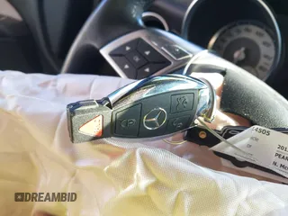 2013 Mercedes-Benz SLK-Class SLK 250 with VIN WDDPK4HA9DF058128, listed as a IAAI auction lot 41809272 with 76,860 mi miles. Bid and sale history available at carsss.com. Image 11.