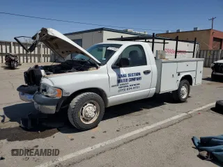 2005 Dodge 2500 ST z VIN 3D6WR26D75G831790, wystawiony jako Copart lot #52151405 z przebiegiem 120 785 mil mil oraz Szkoda całkowita • Salvage title. Historia ofert i sprzedaży dostępna na DreamBid. Obrazek 1.
