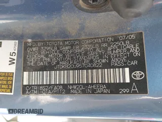 2005 Toyota Prius with VIN JTDKB20U957040822, listed as a IAAI auction lot 42129542 with 214,455 mi miles. Bid and sale history available at carsss.com. Image 9.