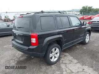 2014 Jeep Patriot Latitude with VIN 1C4NJRFB1ED501740, listed as a IAAI auction lot 42722549 with 147,974 mi miles and . Bid and sale history available at DreamBid. Image 4.