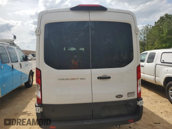 2024 Ford Transit Passenger XL с VIN 1FBAX2C88RKA07720, выставлен на аукционе Copart как лот 52321345 с пробегом 31 172 миль миль и Списание • Salvage title. История ставок и продаж доступна на DreamBid. Изображение 6.