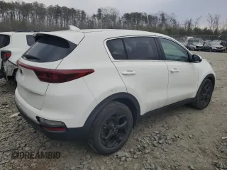 2020 Kia Sportage LX with VIN KNDPM3AC0L7824136, listed as a Copart auction lot 46140475 with 29,750 mi miles and Salvage Title. Bid and sale history available at carsss.com. Image 3.