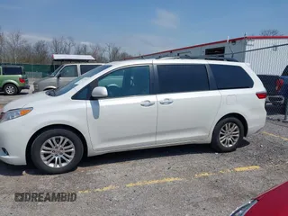 2017 Toyota Sienna XLE Auto Access Seat with VIN 5TDYZ3DC7HS865605, listed as a IAAI auction lot 42027590 with 152,599 mi miles and . Bid and sale history available at DreamBid. Image 14.