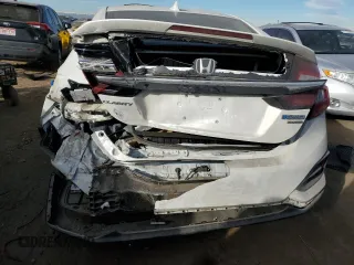 2018 Honda Clarity Plug-In Hybrid Touring with VIN JHMZC5F33JC024207, listed as a Copart auction lot 81756314 with 173,443 mi miles and Salvage Title. Bid and sale history available at carsss.com. Image 6.