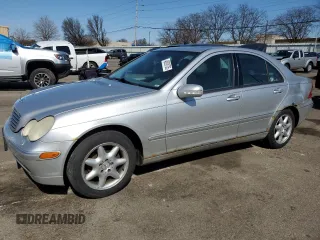 2001 Mercedes-Benz C 230/260/280/320 with VIN WDBRF61J91F050568, listed as a Copart auction lot 48899705 with 220,079 mi miles and Salvage Title. Bid and sale history available at DreamBid. Image 1.