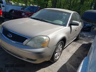 2006 Ford Five Hundred SEL with VIN 1FAFP24126G117587, listed as a IAAI auction lot 42058825 with 183,380 mi miles. Bid and sale history available at carsss.com. Image 2.