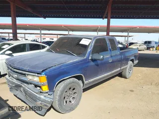 1998 Chevrolet Silverado 1500 with VIN 1GCEC19R3WR107651, listed as a IAAI auction lot 41480606 with 254,848 mi miles and . Bid and sale history available at DreamBid. Image 2.