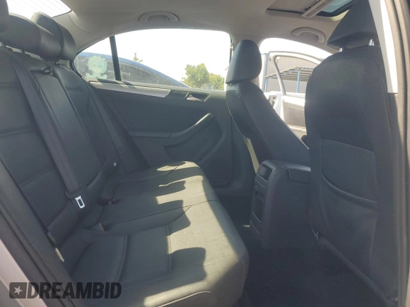 2012 Volkswagen Jetta SEL with VIN 3VWLP7AJ6CM324271, listed as a Copart auction lot 59986855 with 129,002 mi miles and Salvage title. Bid and sale history available at DreamBid. Image 10.