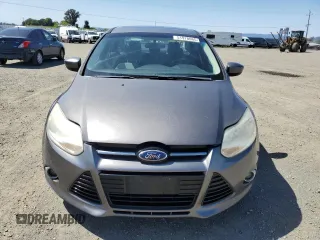 2012 Ford Focus SE with VIN 1FAHP3F26CL371455, listed as a Copart auction lot 51978065 with 157,615 mi miles and Salvage Title. Bid and sale history available at carsss.com. Image 5.