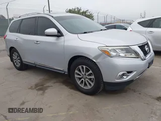 2014 Nissan Pathfinder SL with VIN 5N1AR2MN5EC699428, listed as a IAAI auction lot 42793201 with 178,985 mi miles and . Bid and sale history available at DreamBid. Image 1.