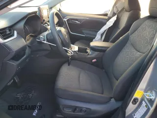 2022 Toyota RAV4 XLE with VIN 2T3W1RFV2NW195861, listed as a Copart auction lot 69635394 with 19,815 mi miles and Non repairable. Bid and sale history available at DreamBid. Image 7.
