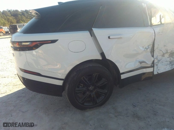 2022 Land Rover Range Rover Velar R-Dynamic S with VIN SALYT2EX4NA335722, listed as a IAAI auction lot 40931524 with 18,734 mi miles. Bid and sale history available at carsss.com. Image 4.