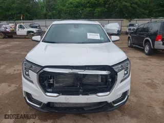 2024 GMC Terrain SLE with VIN 3GKALMEG6RL338371, listed as a IAAI auction lot 42111146 with 23,174 mi miles. Bid and sale history available at carsss.com. Image 6.