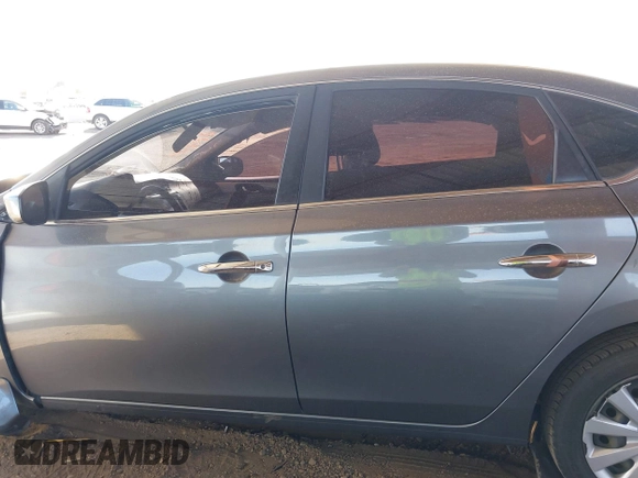 2019 Nissan Sentra S z VIN 3N1AB7AP2KY333766, wystawiony jako IAAI lot #41593714 z przebiegiem 79 811 mil mil oraz . Historia ofert i sprzedaży dostępna na DreamBid. Obrazek 14.
