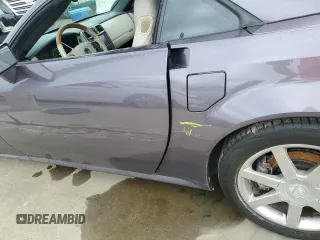 2004 Cadillac XLR z VIN 1G6YV34AX45600514, wystawiony jako Copart lot #74852854 z przebiegiem 37 941 mil mil oraz Nie do naprawy. Historia ofert i sprzedaży dostępna na DreamBid. Obrazek 12.