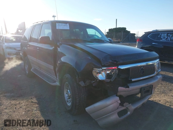 2000 Mercury Mountaineer with VIN 4M2ZU86P9YUJ20084, listed as a IAAI auction lot 41327042 with 182,253 mi miles and . Bid and sale history available at DreamBid. Image 6.