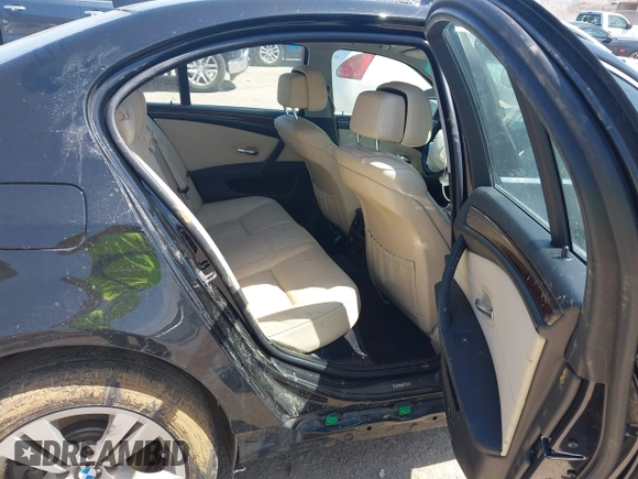 2010 BMW 5 Series 528i with VIN WBANU5C54AC366085, listed as a IAAI auction lot 41920968 with Not Provided miles and . Bid and sale history available at carsss.com. Image 8.