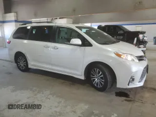 2018 Toyota Sienna XLE Auto Access Seat with VIN 5TDYZ3DC3JS933081, listed as a Copart auction lot 57483265 with 50,764 mi miles and Salvage title. Bid and sale history available at DreamBid. Image 4.