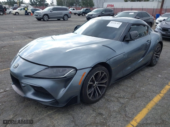2021 Toyota GR Supra 2.0 with VIN WZ1DB2C07MW039661, listed as a IAAI auction lot 41331765 with 1 mi miles. Bid and sale history available at carsss.com. Image 19.