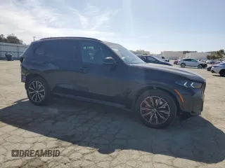 2025 BMW X5 xDrive40i z VIN 5UX23EU09S9Y91362, wystawiony jako Copart lot #54255185 z przebiegiem 2 259 mil mil oraz Szkoda całkowita • Salvage title. Historia ofert i sprzedaży dostępna na DreamBid. Obrazek 4.