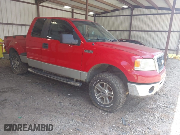 2007 Ford F-150 XLT z VIN 1FTPX04597KB14853, wystawiony jako IAAI lot #42581346 z przebiegiem 159 071 mil mil oraz . Historia ofert i sprzedaży dostępna na DreamBid. Obrazek 1.