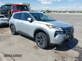 2024 Nissan Rogue SV with VIN 5N1BT3BA1RC696625, listed as a IAAI auction lot 42179968 with 28,943 mi miles and . Bid and sale history available at carsss.com. Image 1.
