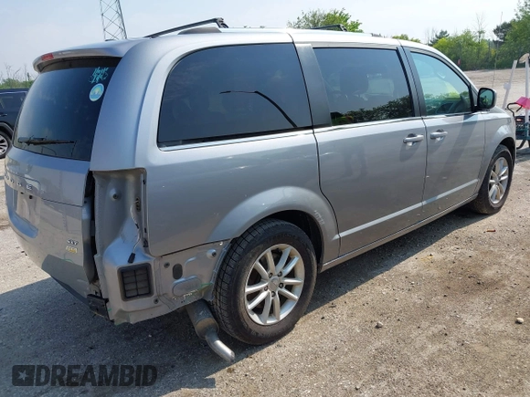 2018 Dodge Grand Caravan SXT z VIN 2C4RDGCG6JR249732, wystawiony jako IAAI lot #42452222 z przebiegiem 85 190 mil mil oraz . Historia ofert i sprzedaży dostępna na DreamBid. Obrazek 4.