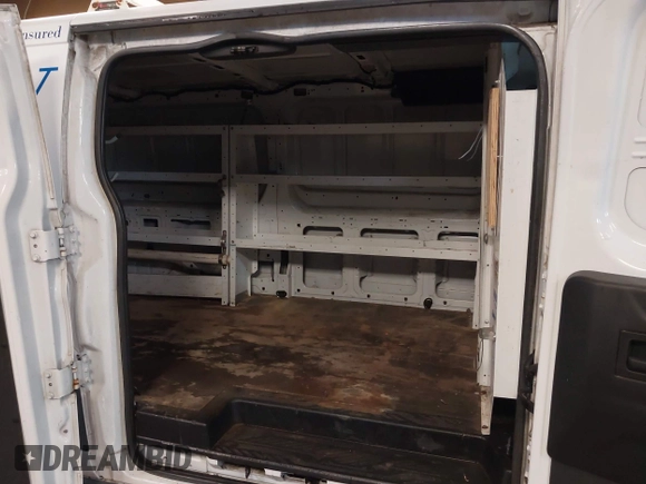 2016 Ford Transit Cargo with VIN 1FTYE9ZM6GKA63598, listed as a IAAI auction lot 41922118 with 127,340 mi miles and . Bid and sale history available at carsss.com. Image 8.