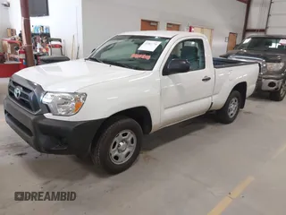 2014 Toyota Tacoma with VIN 5TFNX4CN2EX040661, listed as a IAAI auction lot 42061776 with 41,553 mi miles and . Bid and sale history available at DreamBid. Image 17.