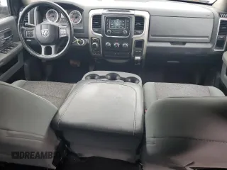 2015 Ram 1500 Big Horn z VIN 1C6RR7GT2FS593824, wystawiony jako Copart lot #57057415 z przebiegiem 222 706 mil mil oraz Szkoda całkowita • Salvage title. Historia ofert i sprzedaży dostępna na DreamBid. Obrazek 8.
