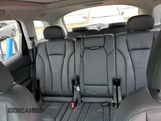 2022 Audi Q7 Premium z VIN WA1AXBF70ND012742, wystawiony jako Copart lot #60003195 z przebiegiem 34 886 mil mil oraz Czysty tytuł • Clean title. Historia ofert i sprzedaży dostępna na DreamBid. Obrazek 10.
