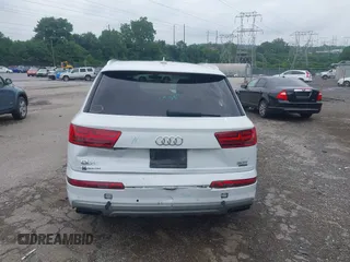 2017 Audi Q7 Premium Plus z VIN WA1LAAF74HD057367, wystawiony jako IAAI lot #42649847 z przebiegiem 90 204 mil mil oraz . Historia ofert i sprzedaży dostępna na DreamBid. Obrazek 16.