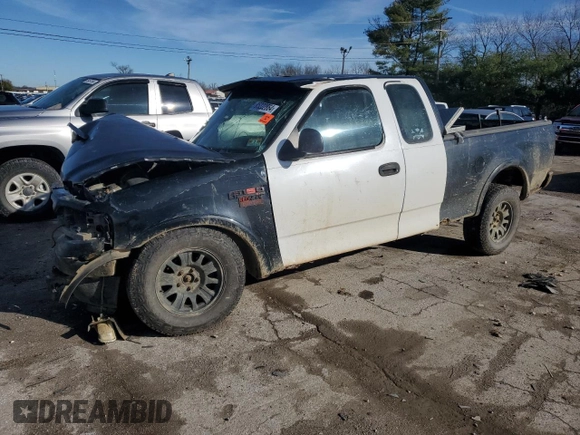 2001 Ford F-150 XL with VIN 1FTRX18L41NA31599, listed as a Copart auction lot 85222864 with 0 mi miles and Salvage Title. Bid and sale history available at carsss.com. Image 1.
