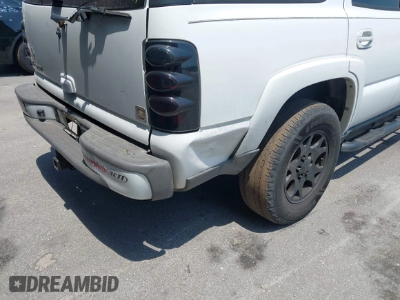 2006 Chevrolet Tahoe LT z VIN 1GNEC13Z36R169468, wystawiony jako IAAI lot #42329446 z przebiegiem 235 118 mil mil oraz . Historia ofert i sprzedaży dostępna na DreamBid. Obrazek 13.