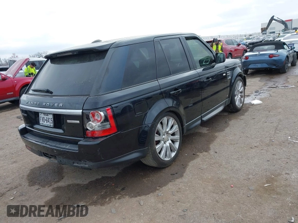 2012 Land Rover Range Rover Sport HSE Lux z VIN SALSK2D41CA718983, wystawiony jako IAAI lot #41172671 z przebiegiem 182 086 mil mil oraz . Historia ofert i sprzedaży dostępna na DreamBid. Obrazek 4.