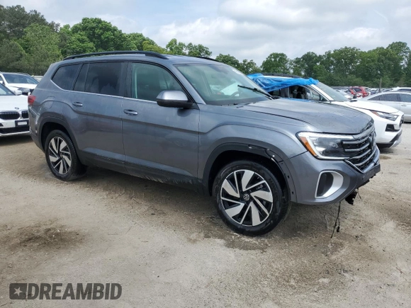2025 Volkswagen Atlas SE with VIN 1V2WR2CA9SC540088, listed as a Copart auction lot 54500125 with 1,786 mi miles and Clean title. Bid and sale history available at DreamBid. Image 4.