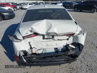 2024 BMW i5 M60 z VIN WBY43FK01RCP34925, wystawiony jako IAAI lot #41100557 z przebiegiem 27 814 mil mil oraz . Historia ofert i sprzedaży dostępna na DreamBid. Obrazek 16.