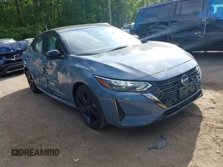 2024 Nissan Sentra SR z VIN 3N1AB8DV7RY329920, wystawiony jako IAAI lot #42181136 z przebiegiem 8 426 mil mil oraz . Historia ofert i sprzedaży dostępna na DreamBid. Obrazek 1.